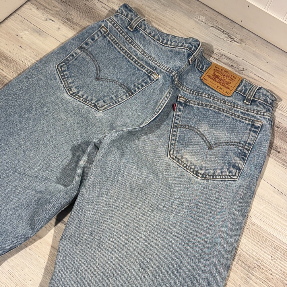 Vintage Levis 550 Distressed Jeans Made in‎ Canada Mens 38x34 (36x33.5)